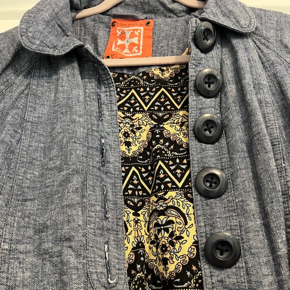 Free People chambray jacket - Picture 2 of 10